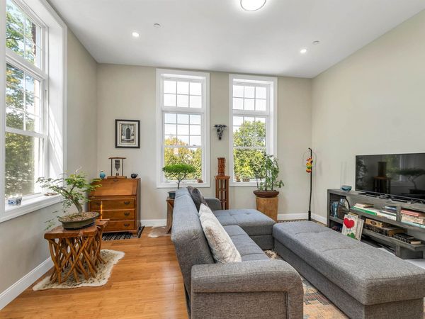12 Cross Street, Unit 201, Concord, NH 03303
