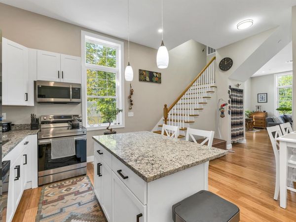 12 Cross Street, Unit 201, Concord, NH 03303