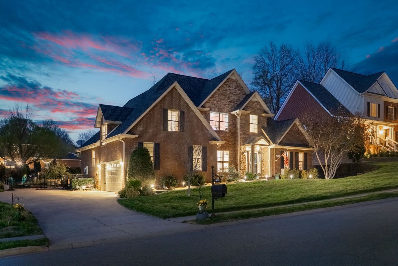 809 Brooke Valley Trce, Clarksville, TN 37043 Main Photo