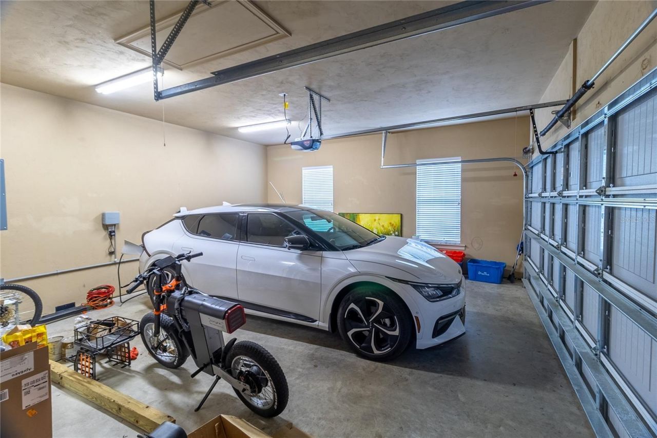 11102 NW 18th Road , Gainesville, FL 32606 Photo