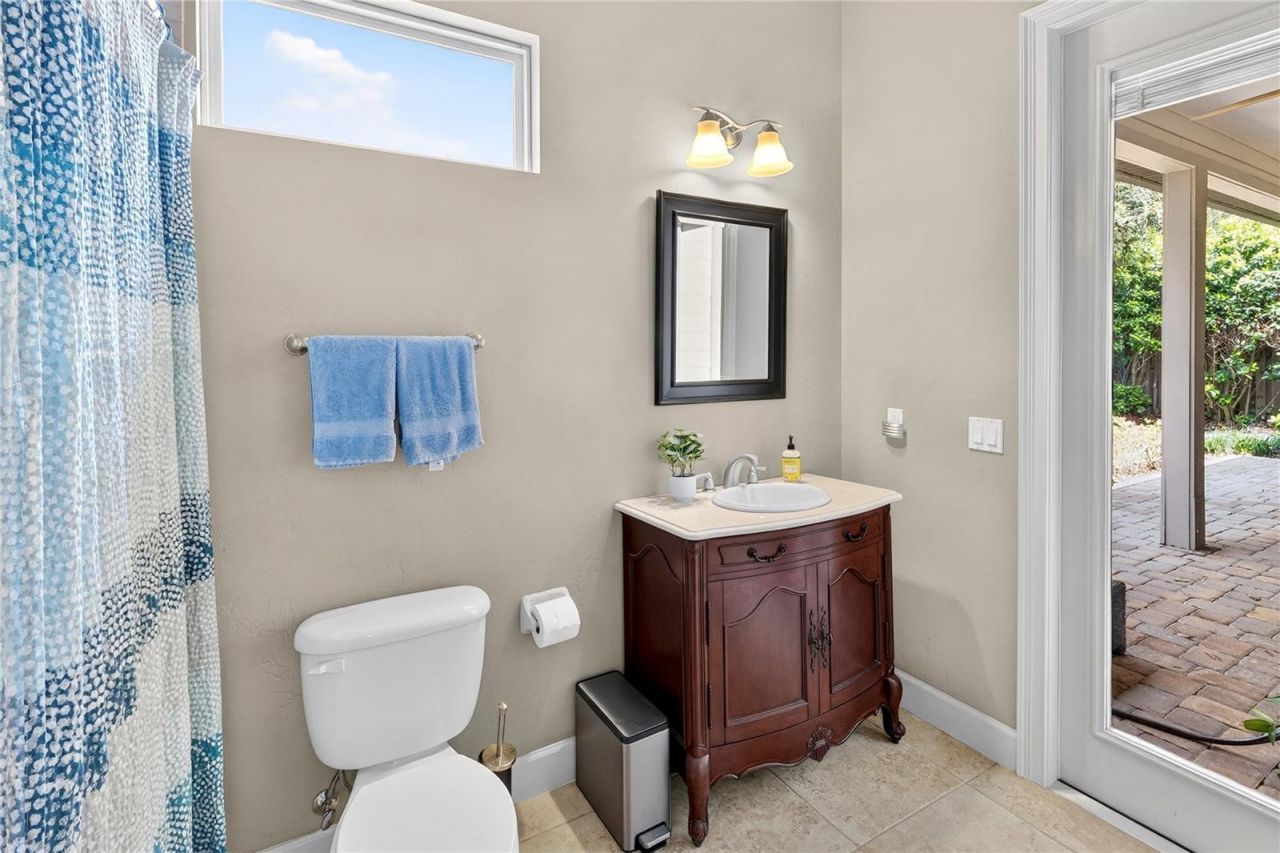 11102 NW 18th Road , Gainesville, FL 32606 Photo