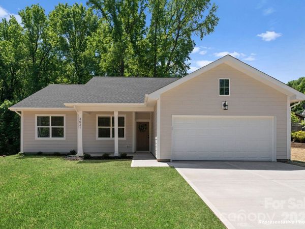 114 Coolbrook Road , Union Grove, NC 28269