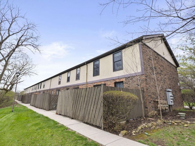 5799 Lucinda Court, Columbus, OH 43232 Photo 24