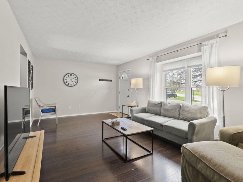 5799 Lucinda Court, Columbus, OH 43232 Photo 3