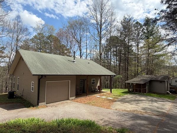 365 Ruby Lane, Mineral Bluff, GA 30559