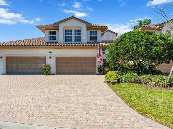 8200 Saratoga DR, Unit 401, NAPLES, FL 34113