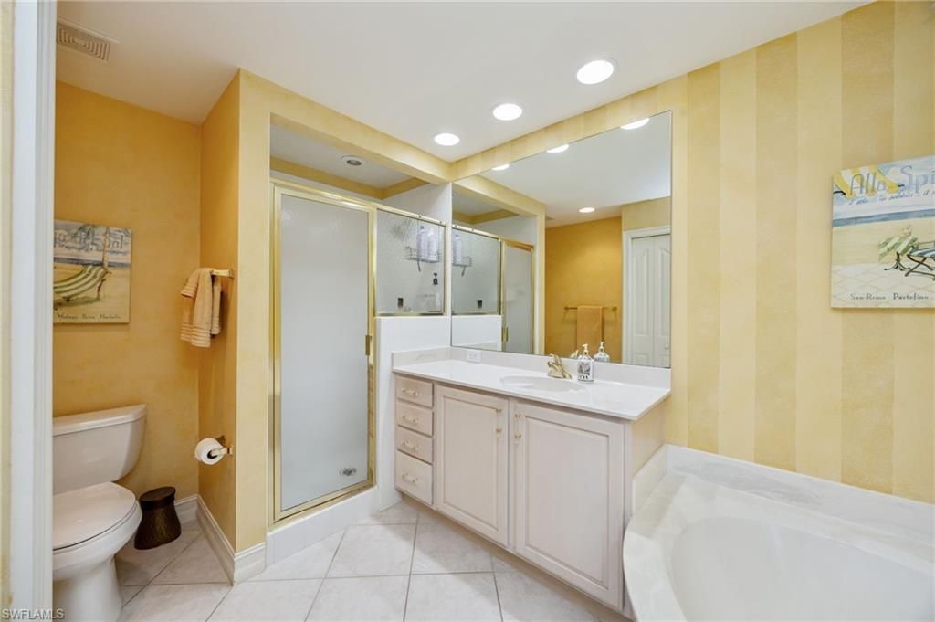 8200 Saratoga Dr, Unit 401, Naples, FL 34113 Photo