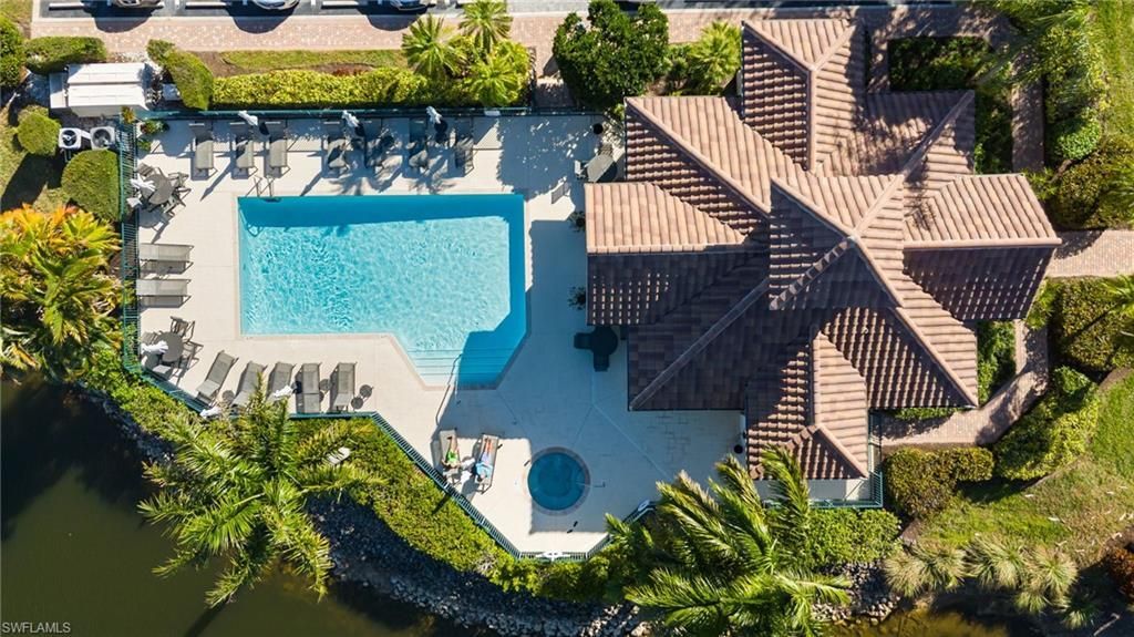 8200 Saratoga Dr, Unit 401, Naples, FL 34113 Photo