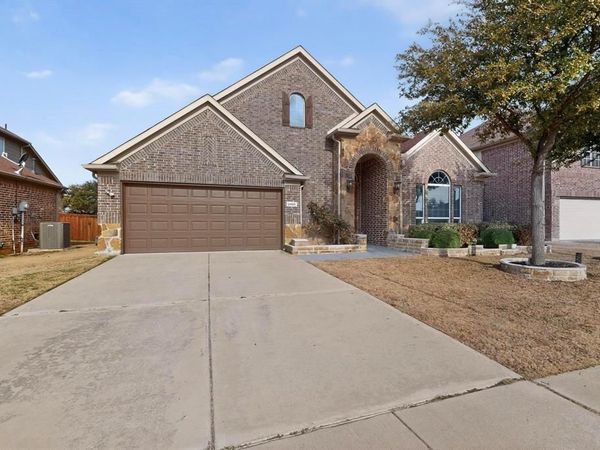 2405 Hammock Lake Drive, Little Elm, TX 75068