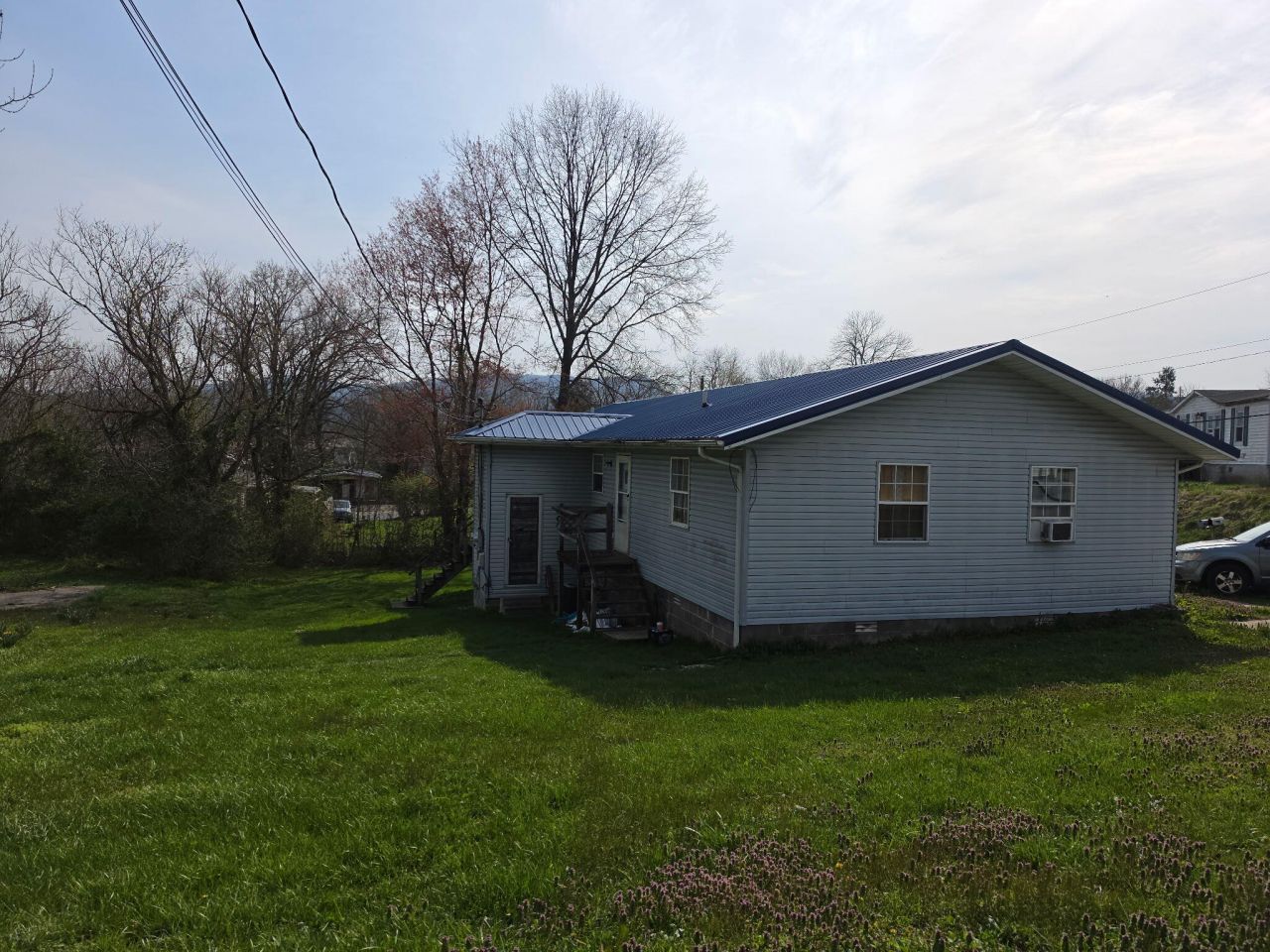 105, 103, 120 Nutwood Road, Middlesboro, KY 40965