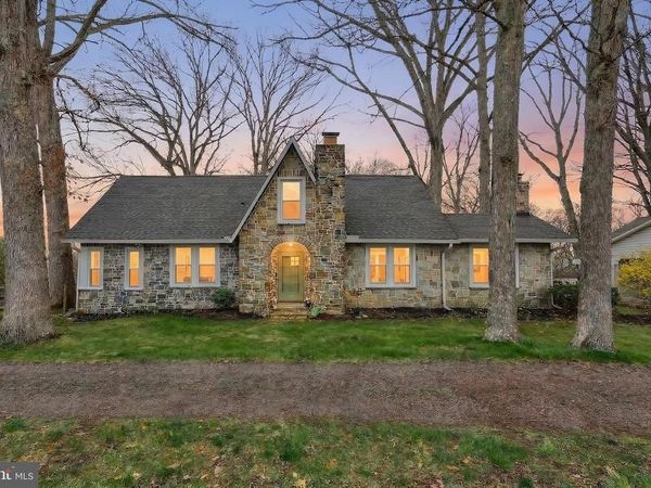 24 PARK STREET, JACOBUS, PA 17407