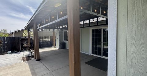 6465 David James Boulevard, Spanish Springs, NV 89436 Photo