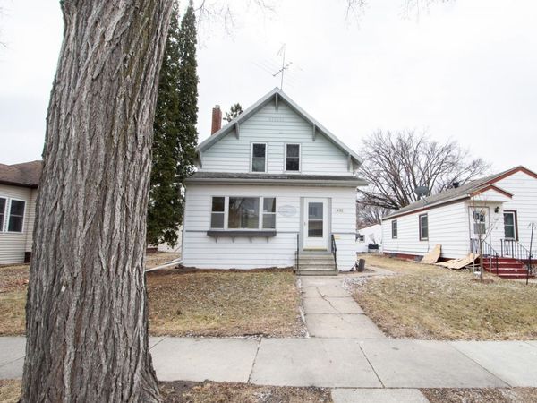 432 14th Avenue S, Fargo, ND 58103