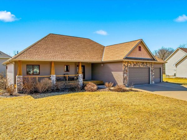 4945 382nd Drive, North Branch, MN 55056