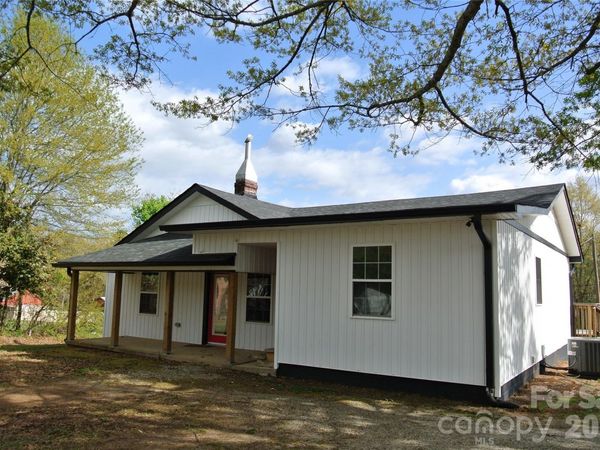 123 Moore Road , Ellenboro, NC 28040