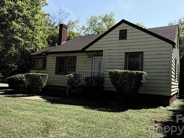 3101 Dogwood Avenue, Charlotte, NC 28206