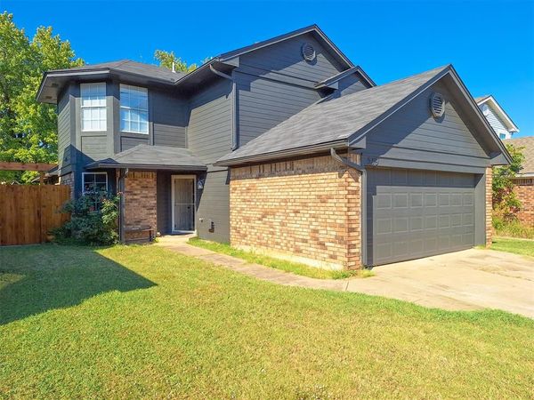519 Stoneridge Drive, Moore, OK 73160