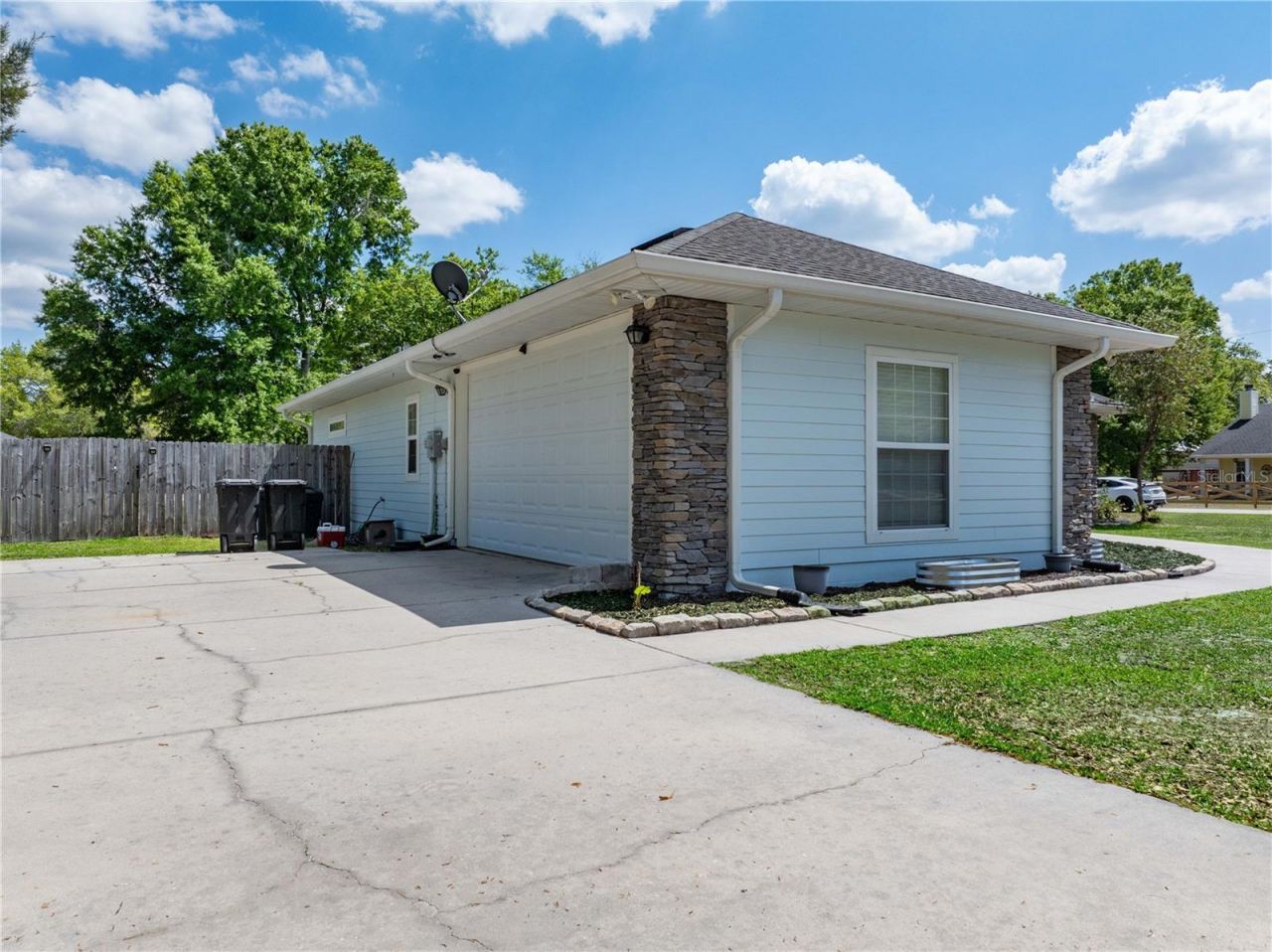 9312 SW 152nd Court , Lake Butler, FL 32054 Photo