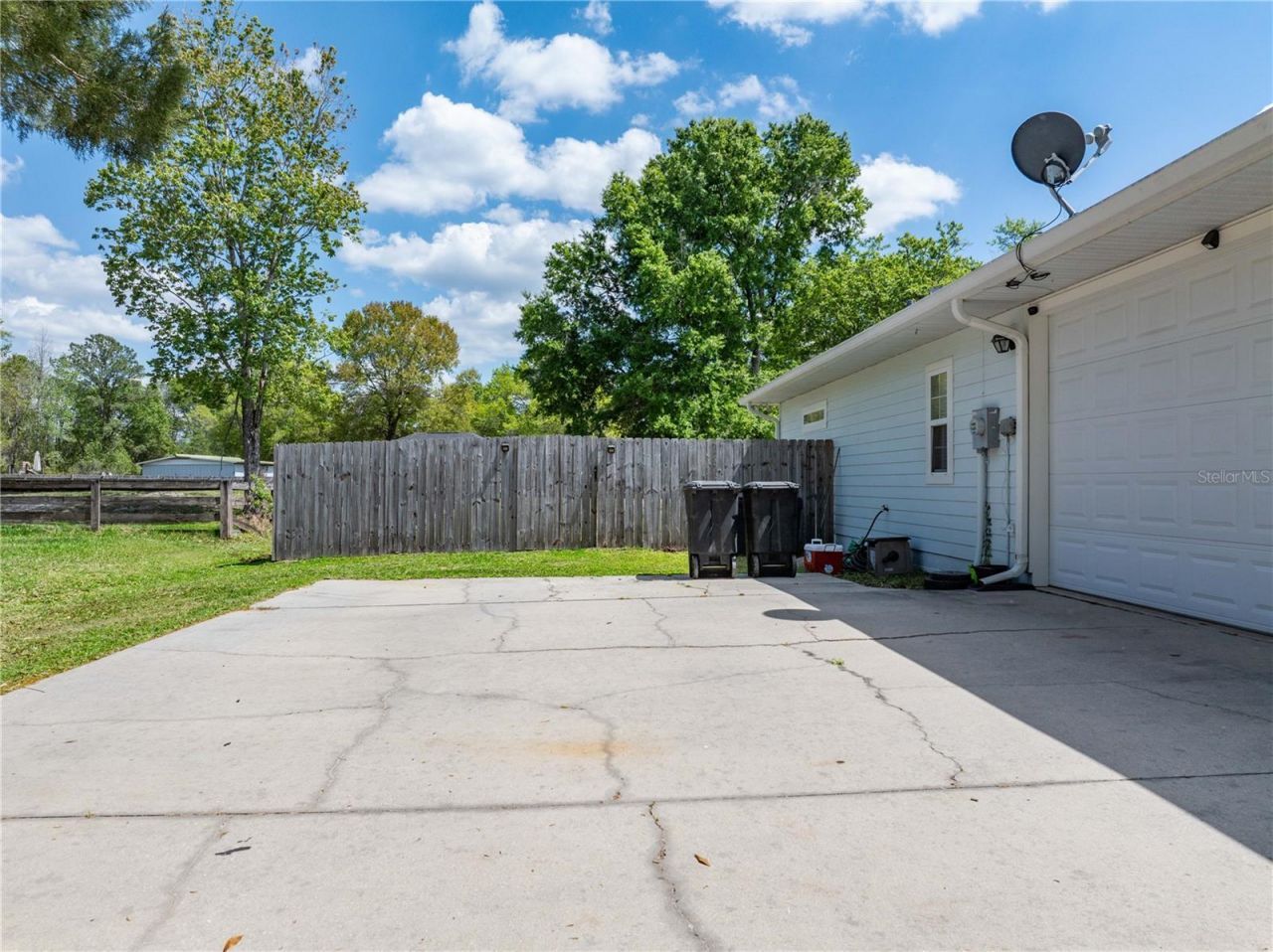 9312 SW 152nd Court , Lake Butler, FL 32054 Photo