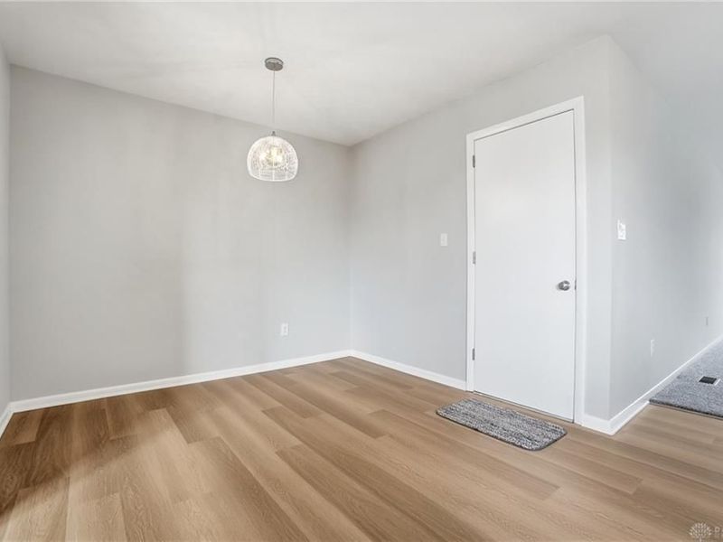 2724 Hazelbrook Drive, Butler Township, OH 45414 Photo 23