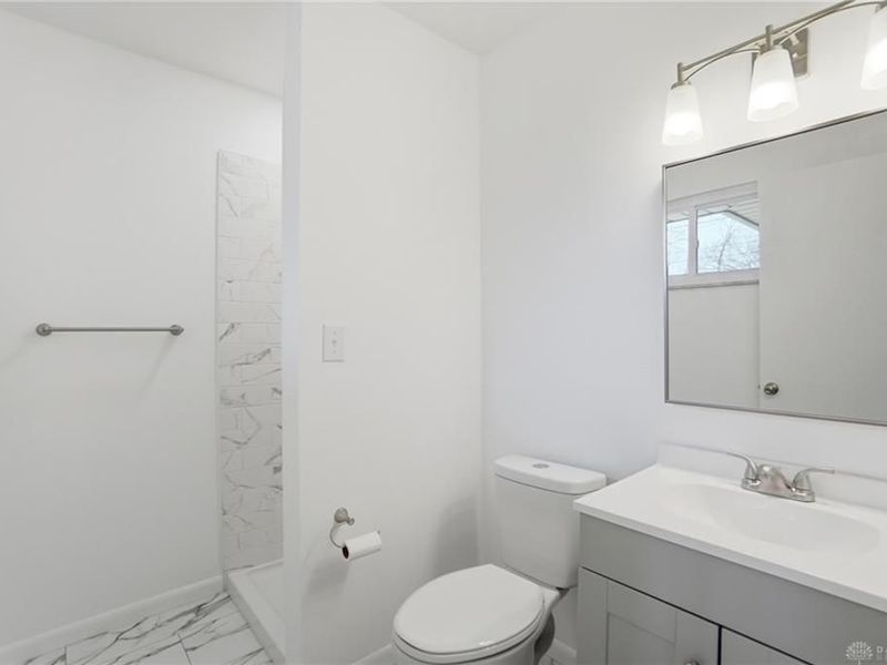 2724 Hazelbrook Drive, Butler Township, OH 45414 Photo 32