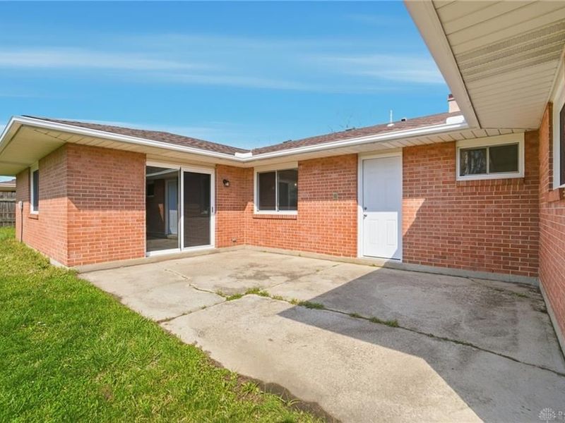 2724 Hazelbrook Drive, Butler Township, OH 45414 Photo 39