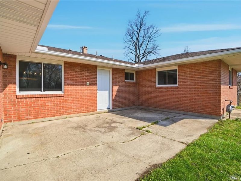 2724 Hazelbrook Drive, Butler Township, OH 45414 Photo 40