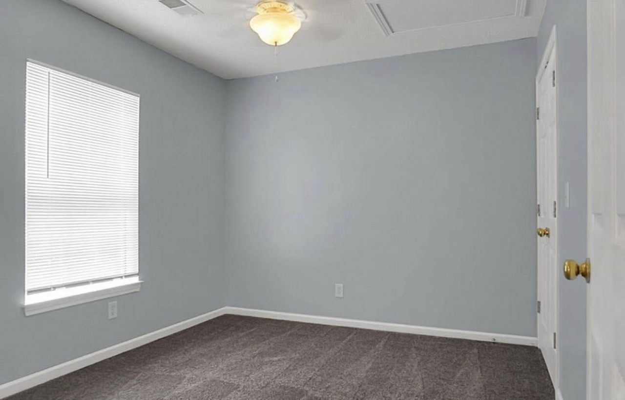 144 Townsend Way Photo 6