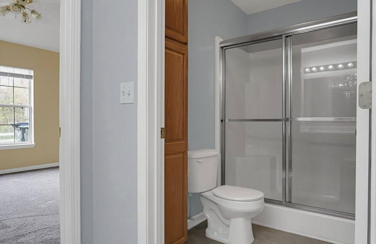 144 Townsend Way Photo 7