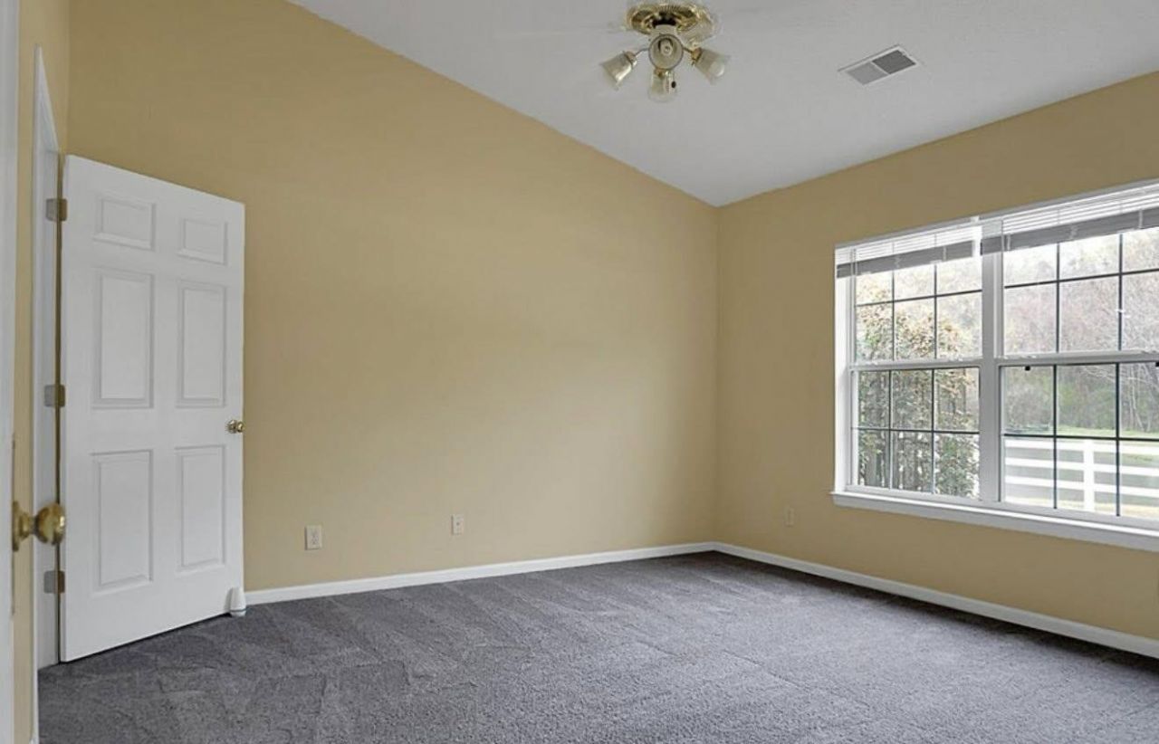 144 Townsend Way Photo 8