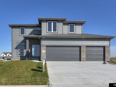 5357 N 191st Street, Elkhorn, NE 68022