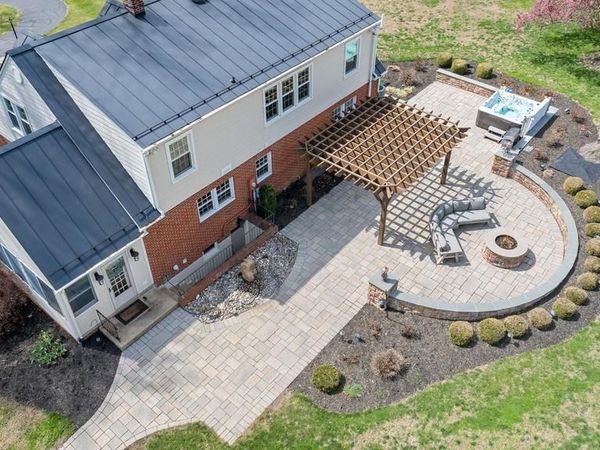 4111 SPOTSWOOD TRAIL, PENN LAIRD, VA 22846