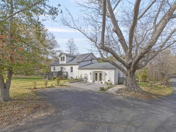 4941/4939 RICHMOND RD, KESWICK, VA 22947