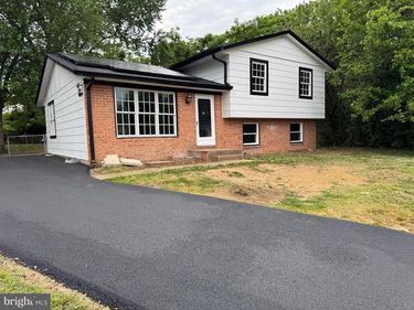 5 JAYBEE COURT, FREDERICKSBURG, VA 22401