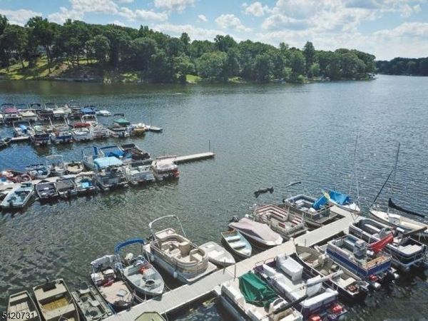 229 White Meadow Rd, Rockaway, NJ 07866