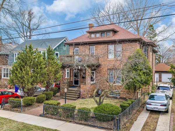 6027 18th Ave, Kenosha, WI 53140