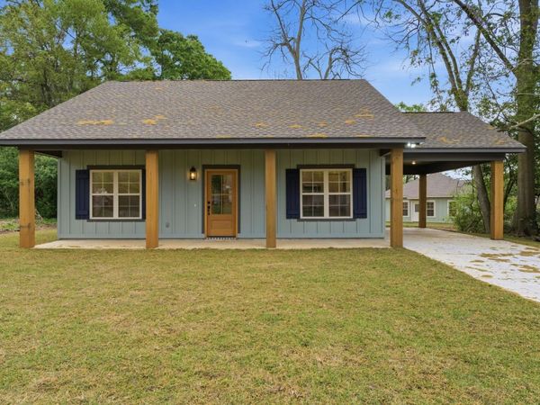 408 Main St., Purvis, MS 39475