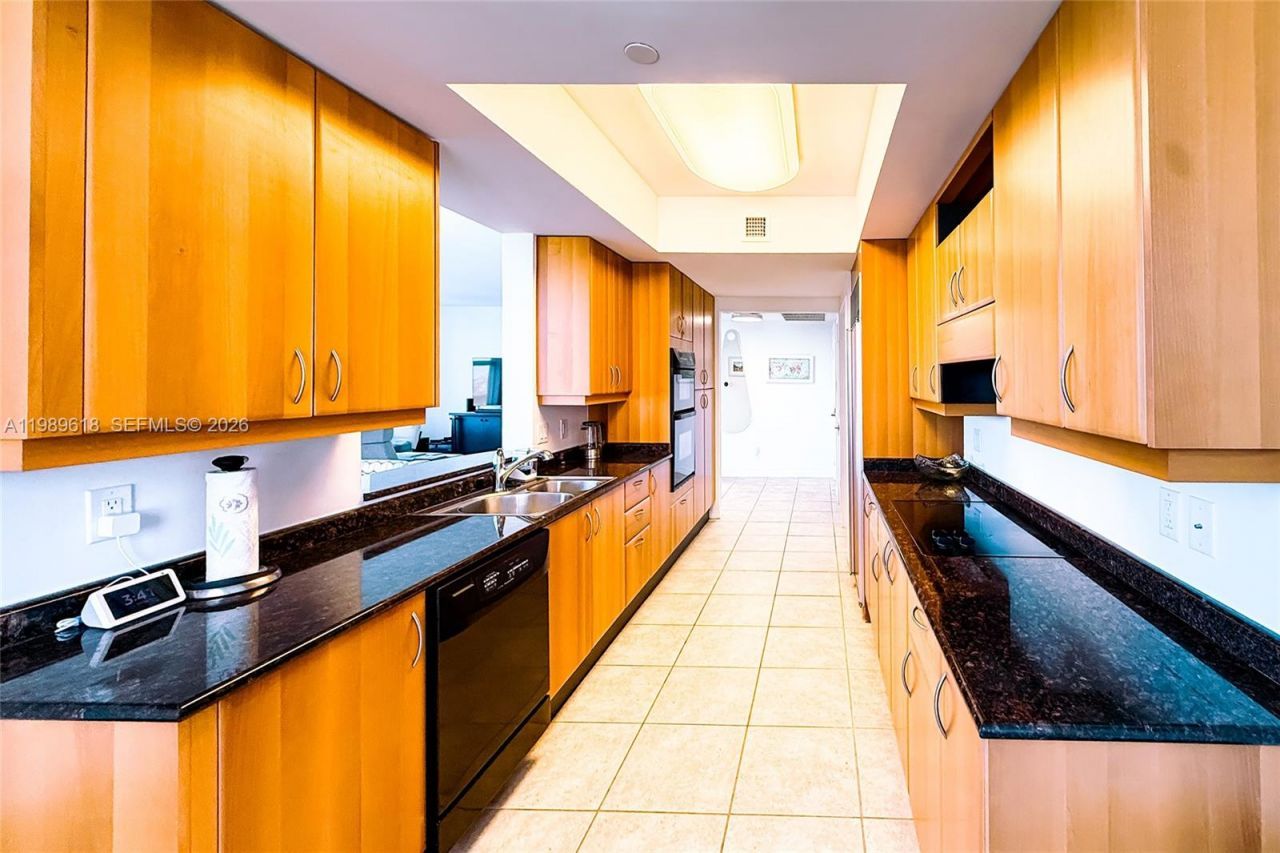 2100 N Ocean Blvd , Unit 6C, Fort Lauderdale, FL 33305 Photo