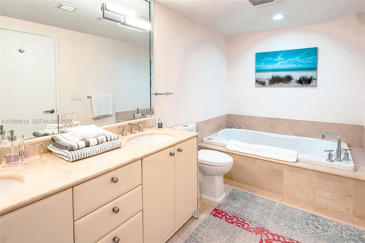 2100 N Ocean Blvd , Unit 6C, Fort Lauderdale, FL 33305 Photo