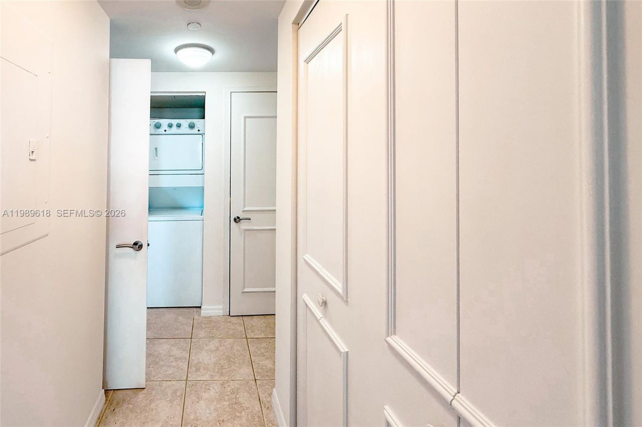 2100 N Ocean Blvd , Unit 6C, Fort Lauderdale, FL 33305 Photo