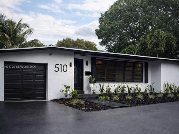 510 E Acre Dr , Plantation, FL 33317