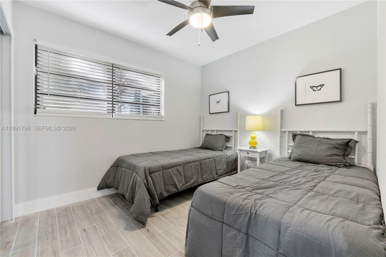 510 E Acre Dr , Plantation, FL 33317 Photo