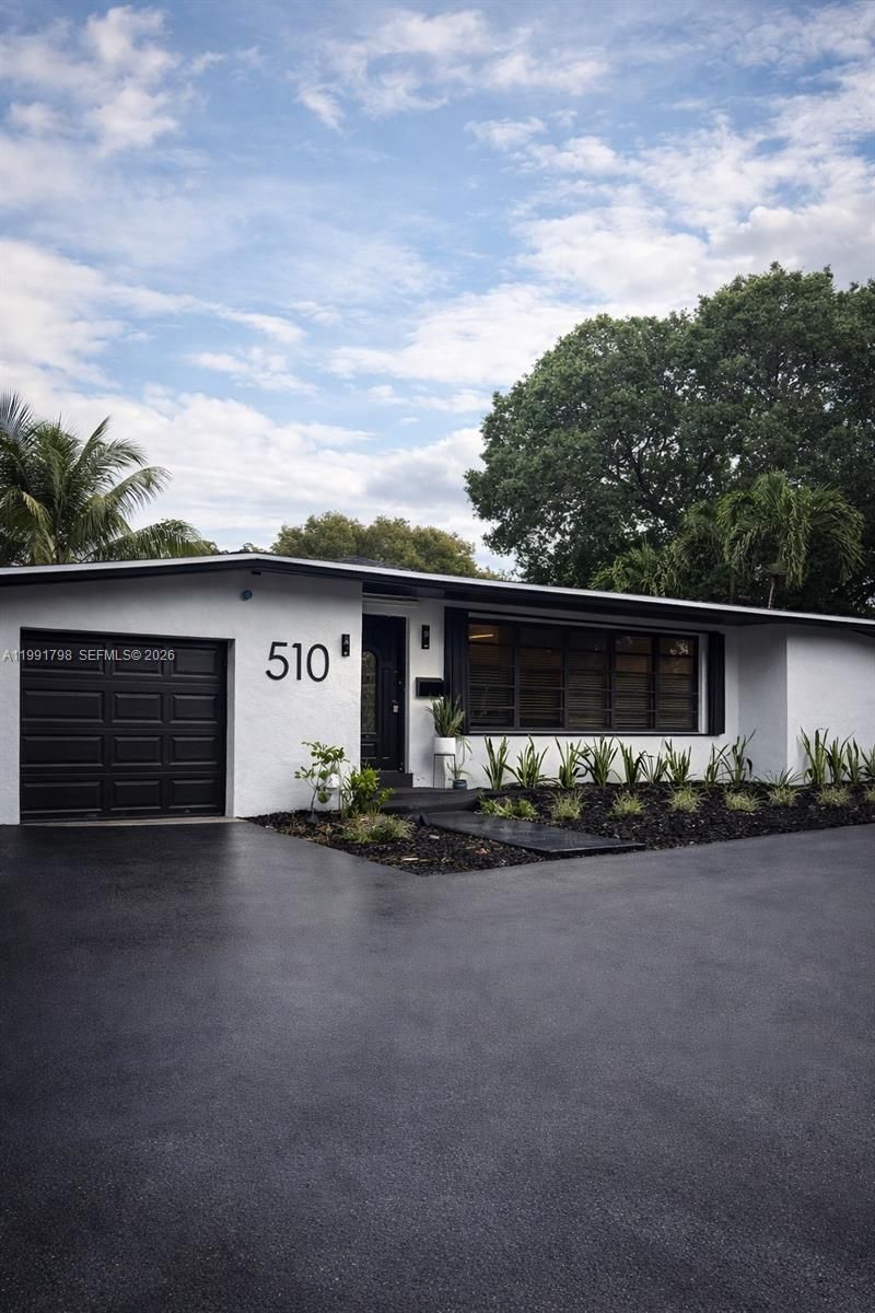 510 E Acre Dr , Plantation, FL 33317 Photo