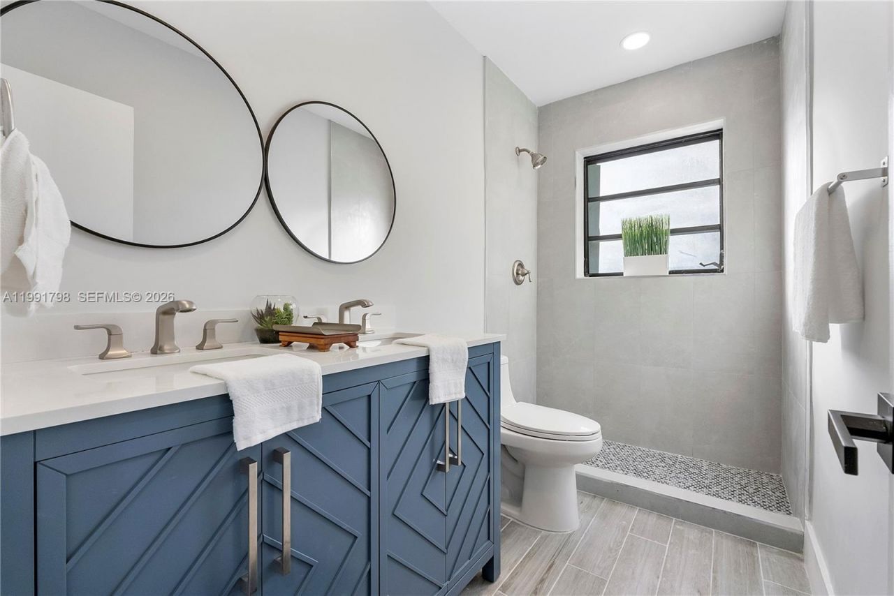 510 E Acre Dr , Plantation, FL 33317 Photo