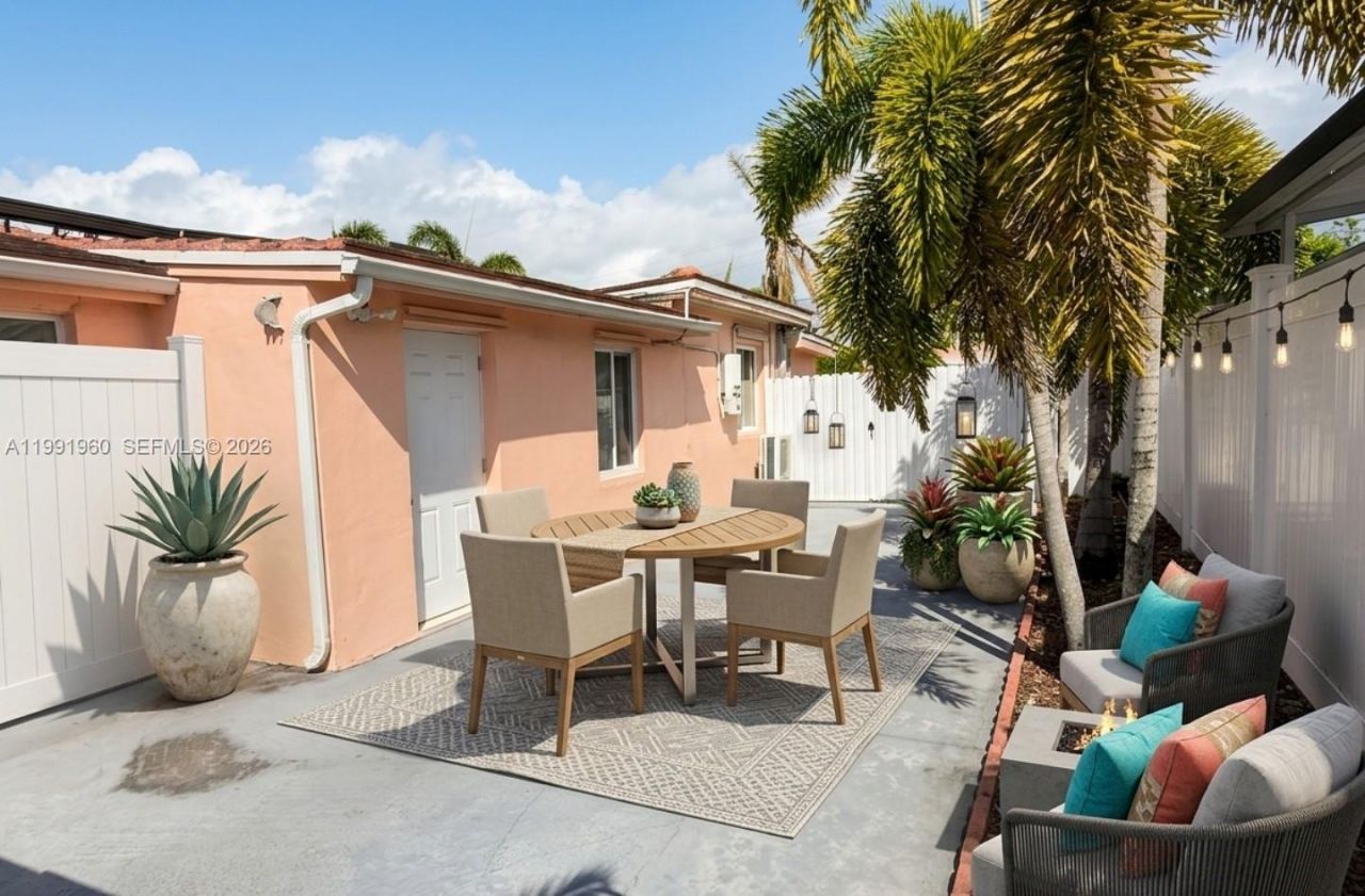 625 E 8th Ln, Hialeah, FL 33010 Photo