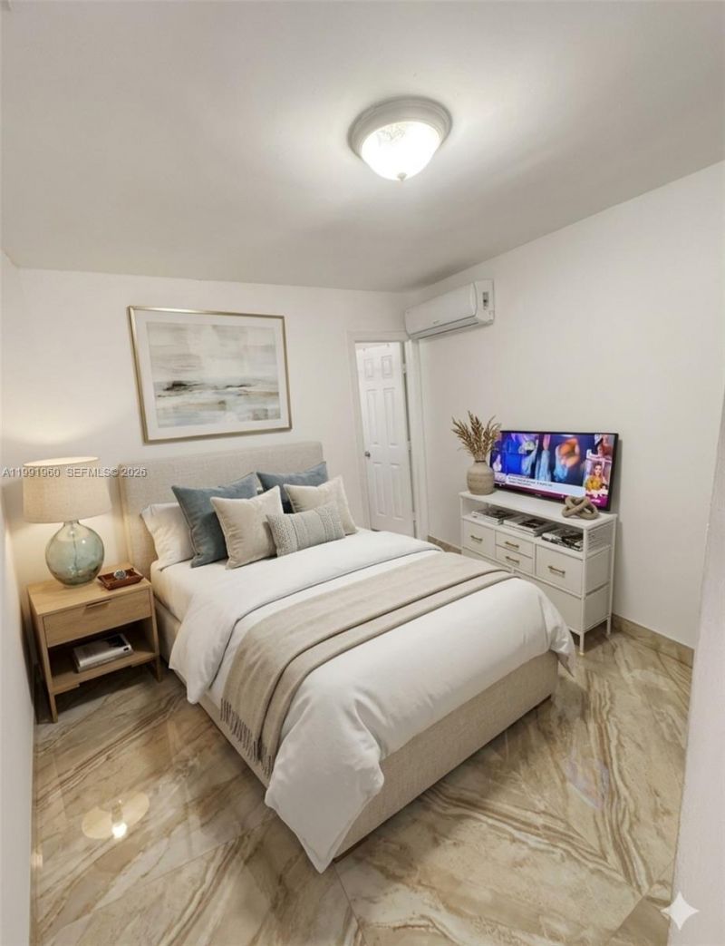 625 E 8th Ln, Hialeah, FL 33010 Photo