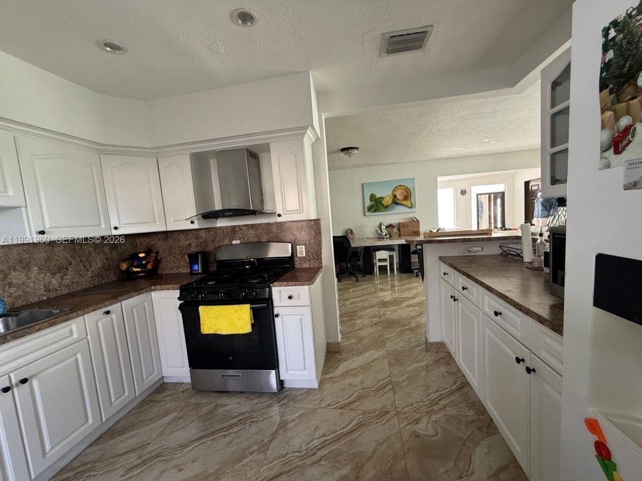 625 E 8th Ln, Hialeah, FL 33010 Photo