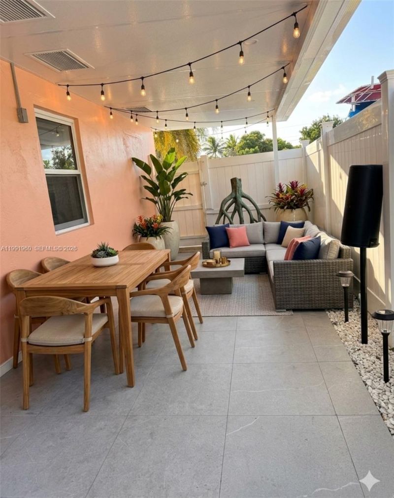 625 E 8th Ln, Hialeah, FL 33010 Photo