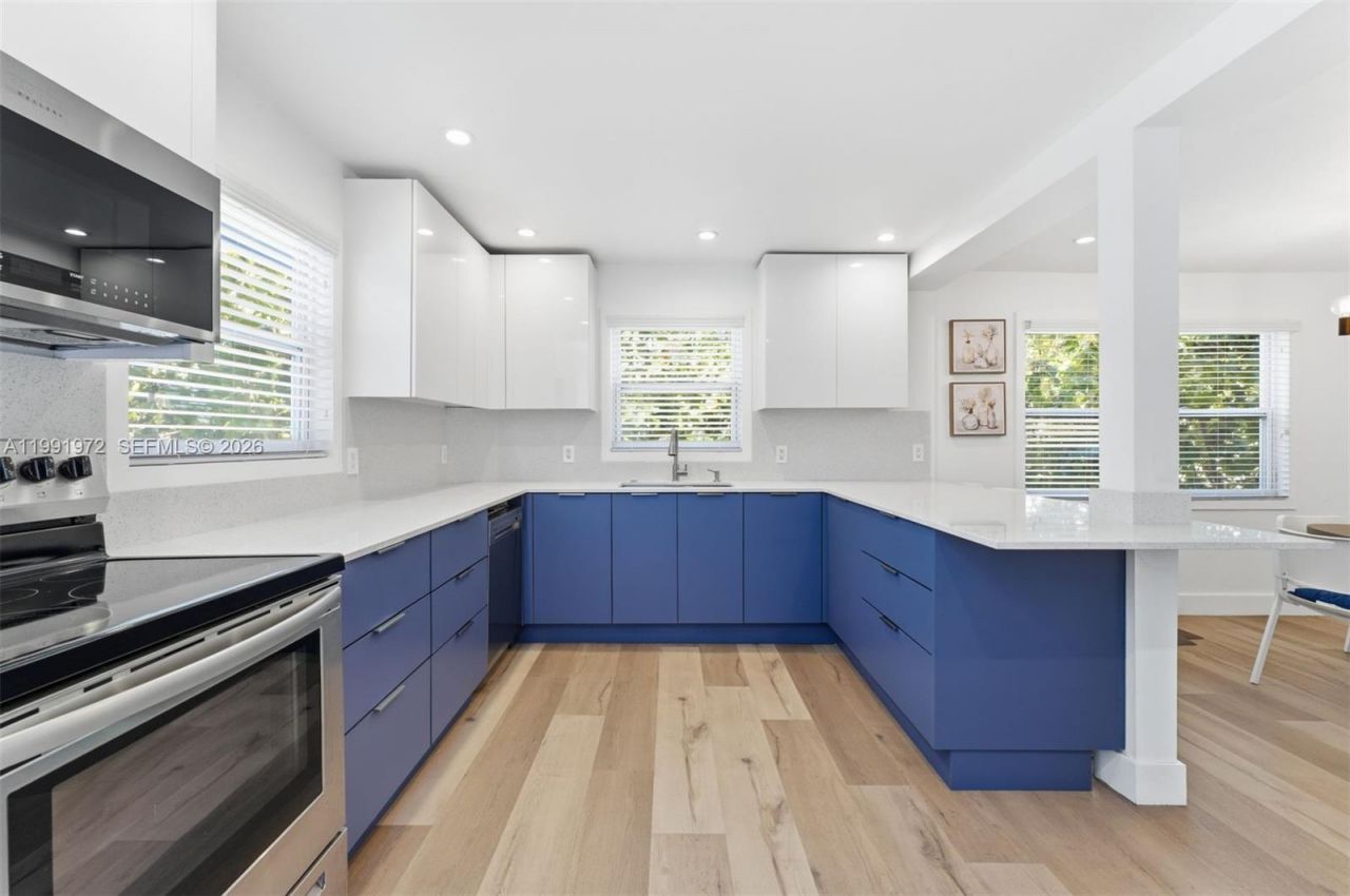 154 Sebring Dr , Tavernier, FL 33070 Photo