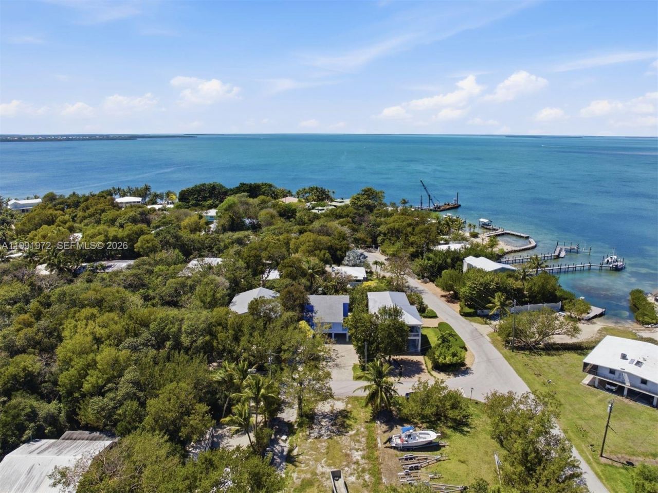 154 Sebring Dr , Tavernier, FL 33070 Photo